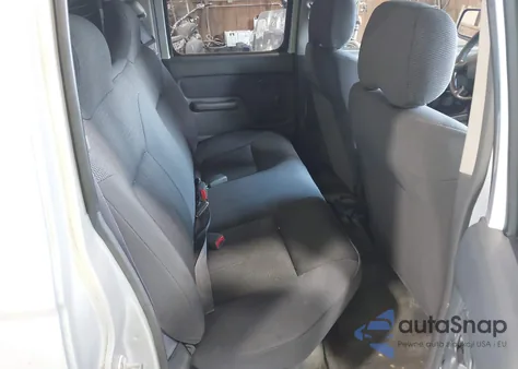 2003 Nissan Frontier Xe-V6 from USA, damaged, VIN 1N6ED29Y13C437133